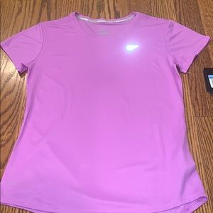 NWT Women’s Nike DriFit Short Sleeve Running Shirt